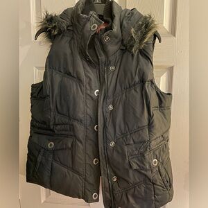 Hooded Puffer Vest